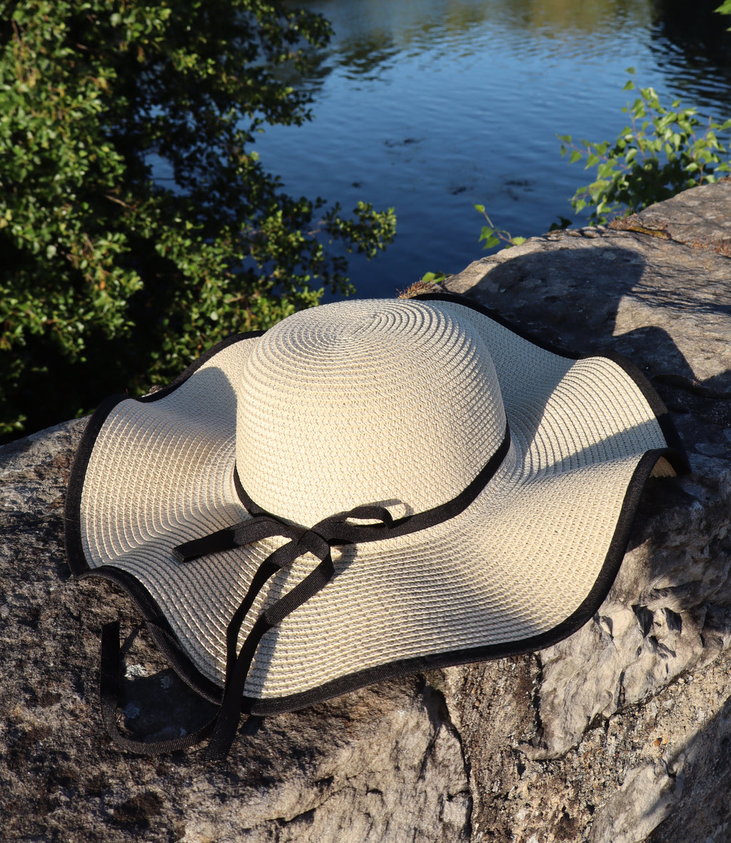 chapeau noir et blanc | Dl's